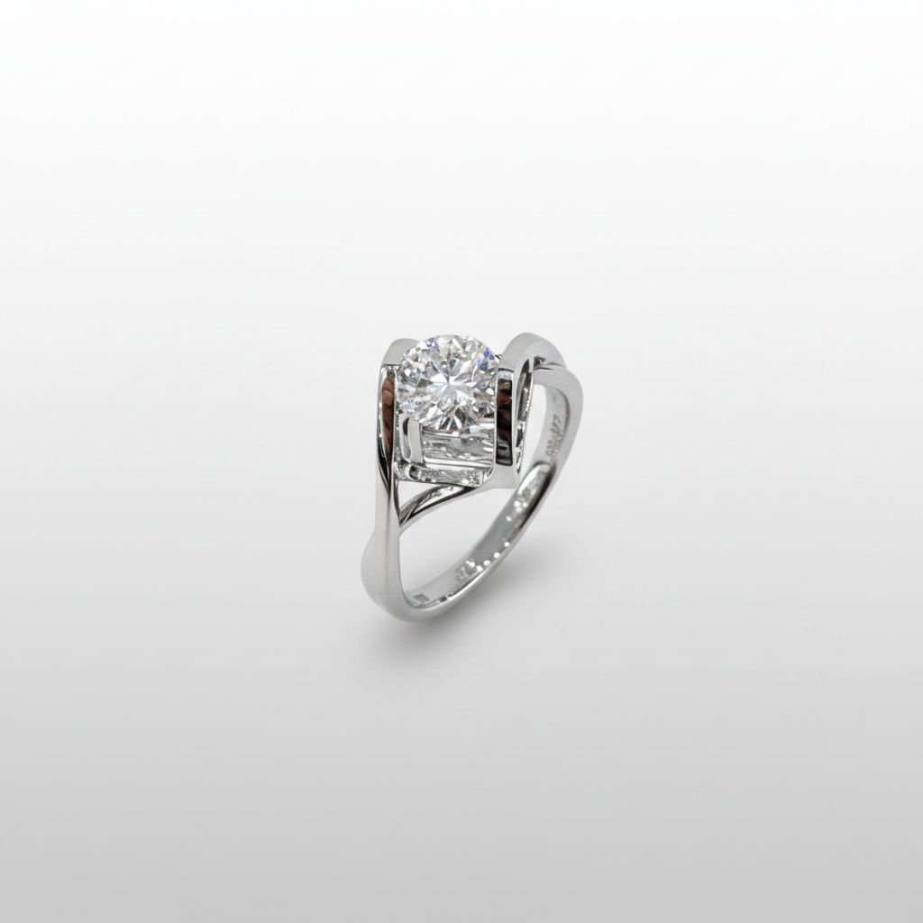 18K White Gold Lab-Grown Diamond IGI Angel's Kiss Ring - Front View